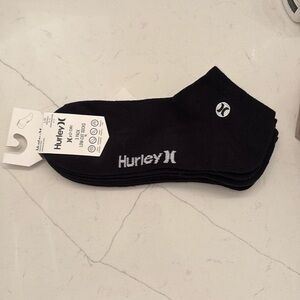 Men’s Hurley pack of three low-cut black socks NWT size large